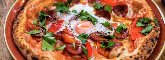 Neapolitanische Pizza